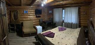 Отель Небокрай Яремче Двухместный номер с 1 кроватью и балконом-2